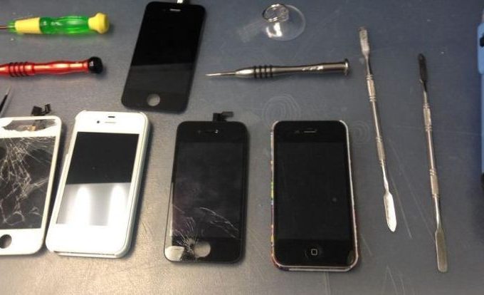 Tips For Choosing A Reliable Mobile Phone Repair Service